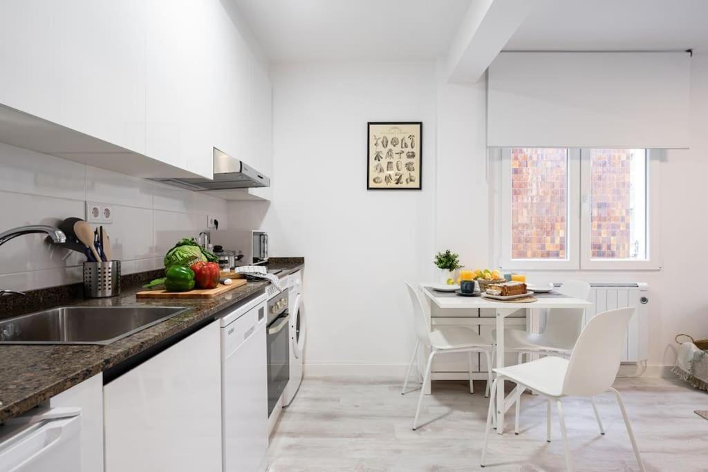 Piso En El Corazon De Gijon Apartment Exterior photo